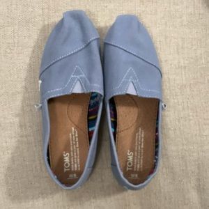 Tom’s Blue Canvas Slip-on Shoes